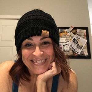 Meet your Posher, Debbie